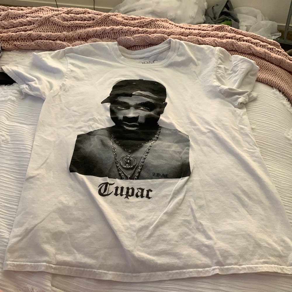 Tupac over sized shirt